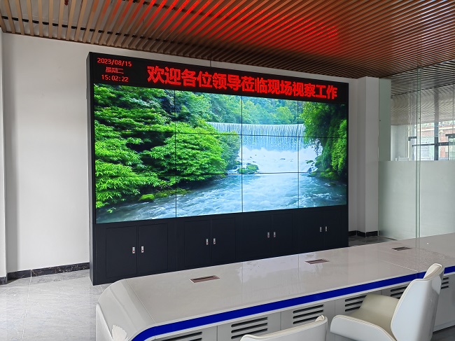 华邦瀛LCD拼接屏
